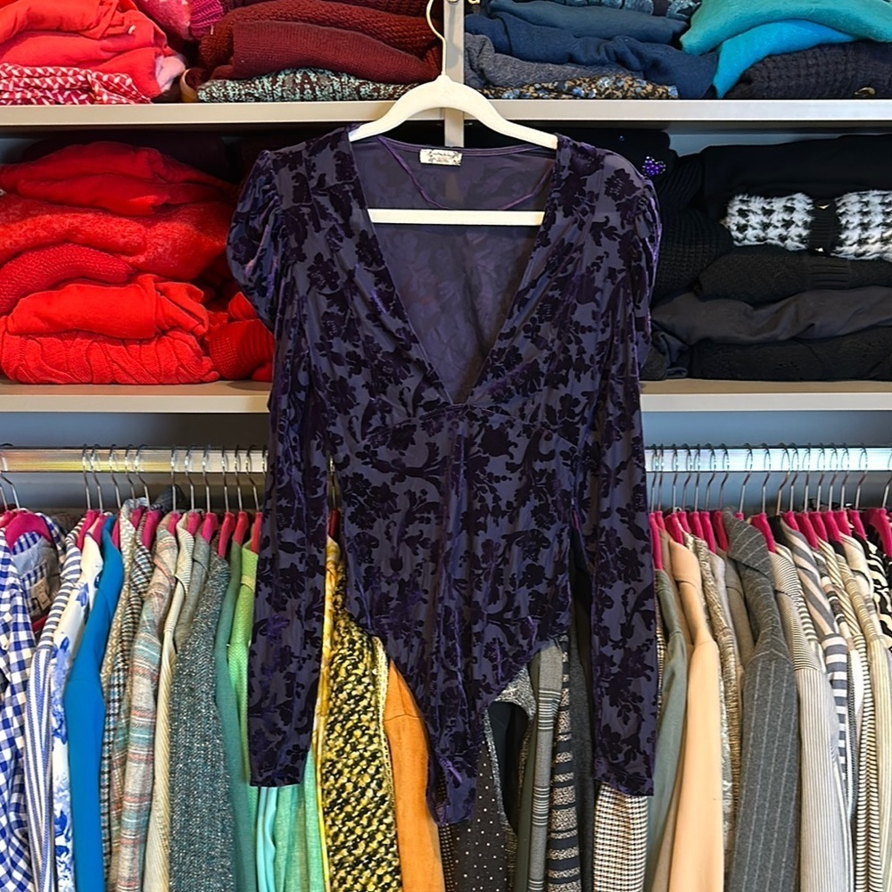 Free People purple/black floral crushed velvet long sleeve semi sheer bodysuit S